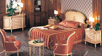  EZIO BELLOTTI (Италия) Мебель для спальни коллекция Platinum мод.3011 кровать. 