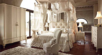 VOLPI (Италия) Мебель для спальни коллекция Seducenti Notti ком.40 кровать, шкаф. 