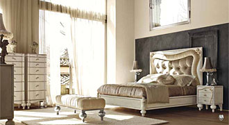  VOLPI (Италия) Мебель для спальни коллекция Seducenti Notti ком.33 кровать, тумбочка. 